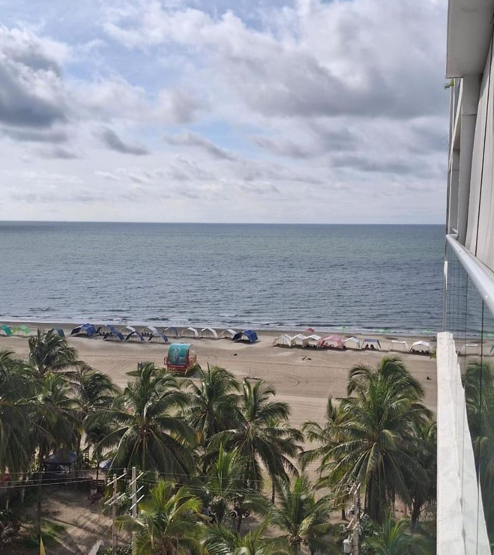 Apartamento Morros Luxury Beachfront Infinity Pool *