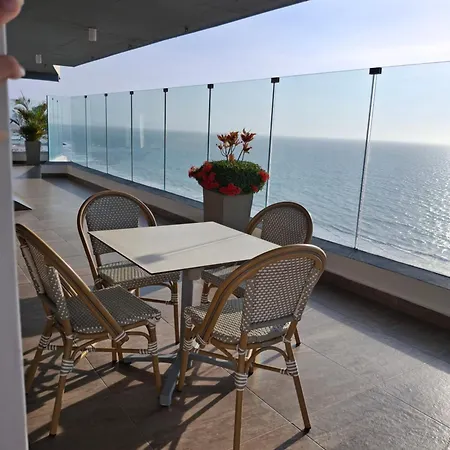 Morros Luxury Beachfront Infinity Pool Cartagena